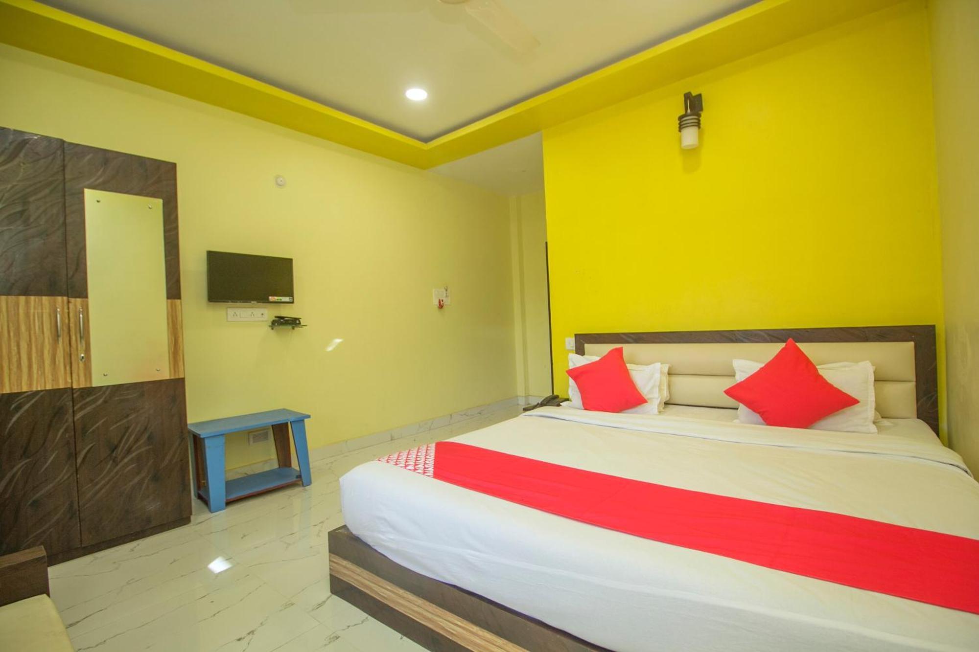 Hotel O Resort Green Wave Lataguri Exterior photo